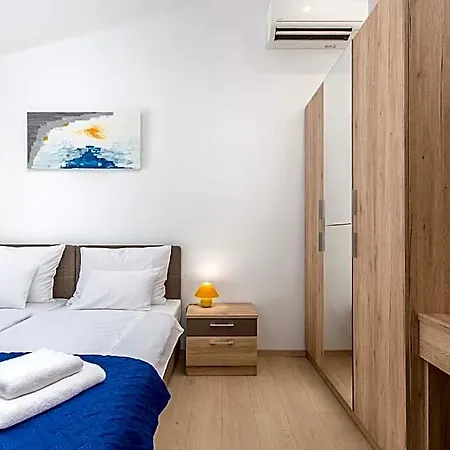 Ana 1863 بيت للعطل بوريتش