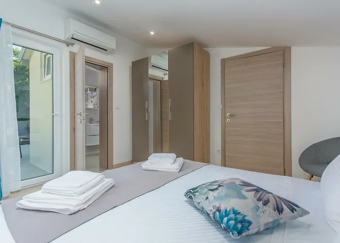 Ana 1863 Будинок відпочинку Пореч