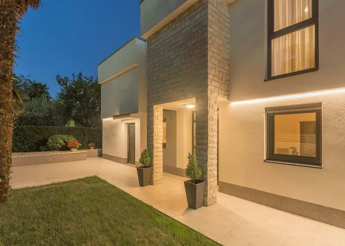 Ana 1863 ポレッチ